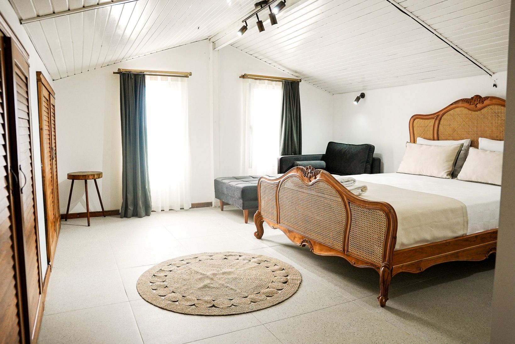 LinAsya-Hotel-Penthouse (2)